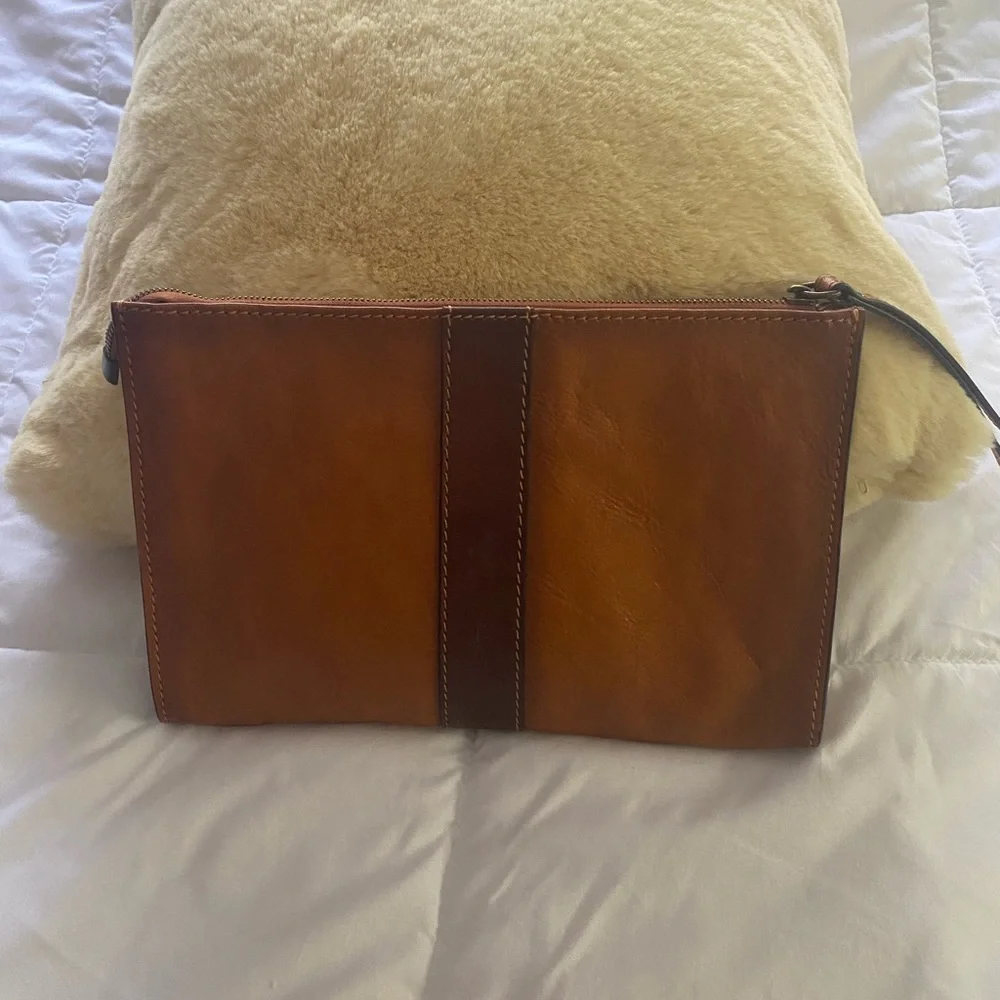 Pratesi Firenze Italian leather clutch wristlet handbag